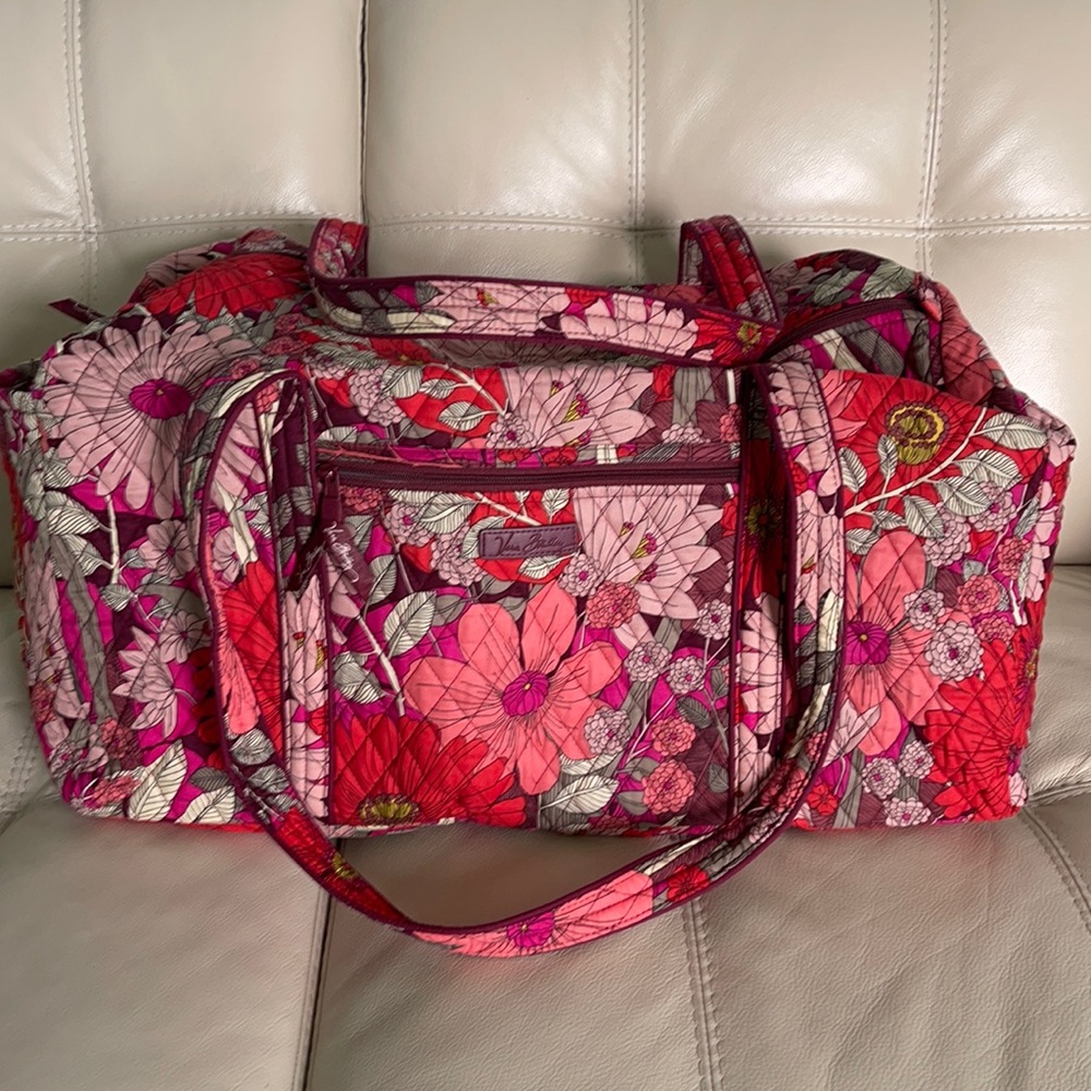 BNWT Vera Bradley Large Duffel Bohemian Blooms